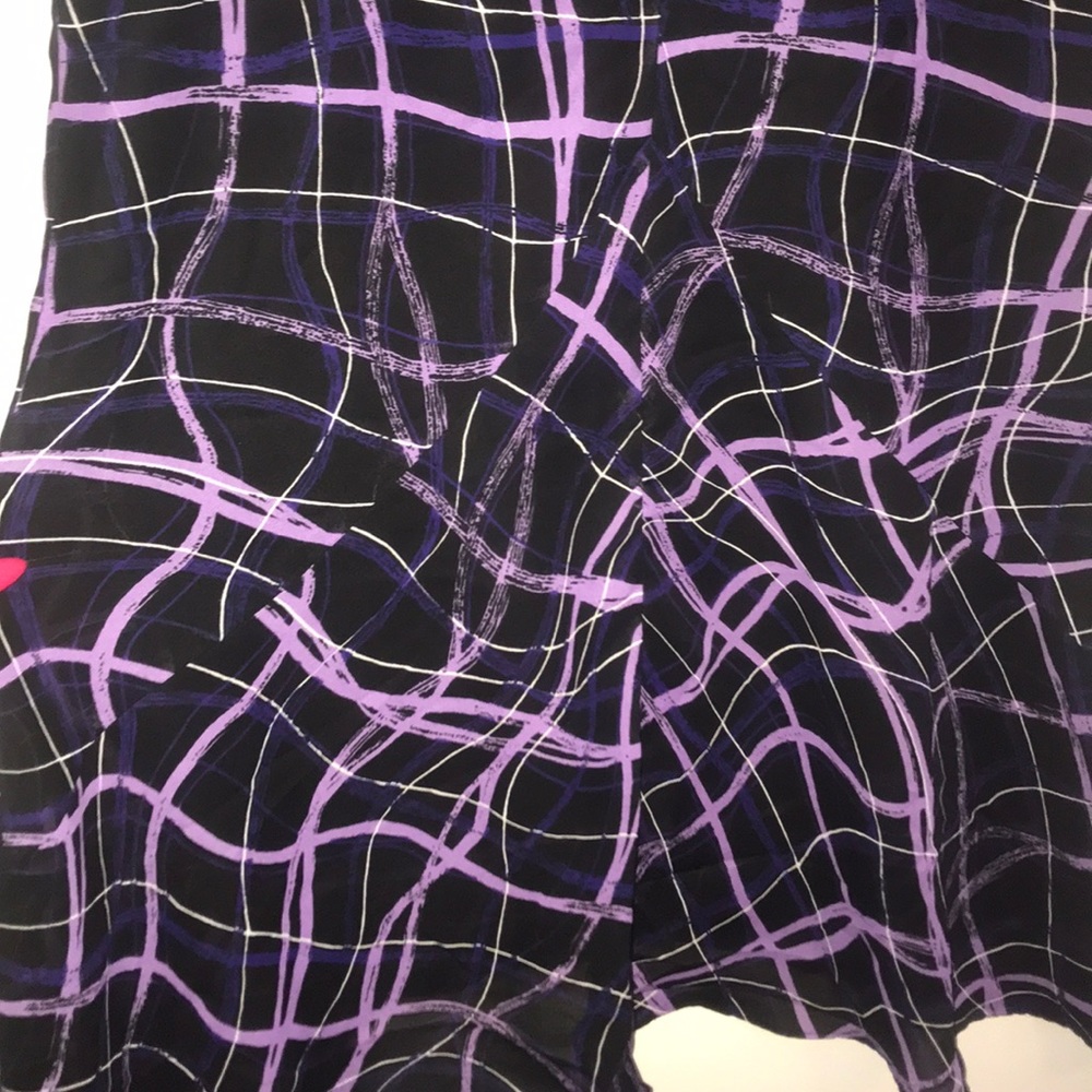Cute black & purple ruffle skirt - Picture 5 of 5